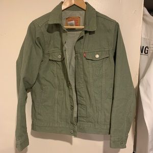Levi’s jeans jacket